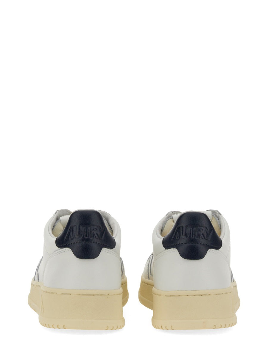 Medalist Low Sneaker - 8
