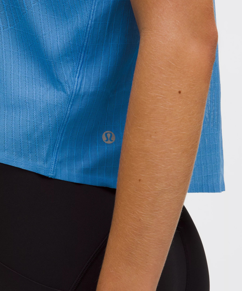 Fast and Free Airflow Cropped Running Tank Top 5
