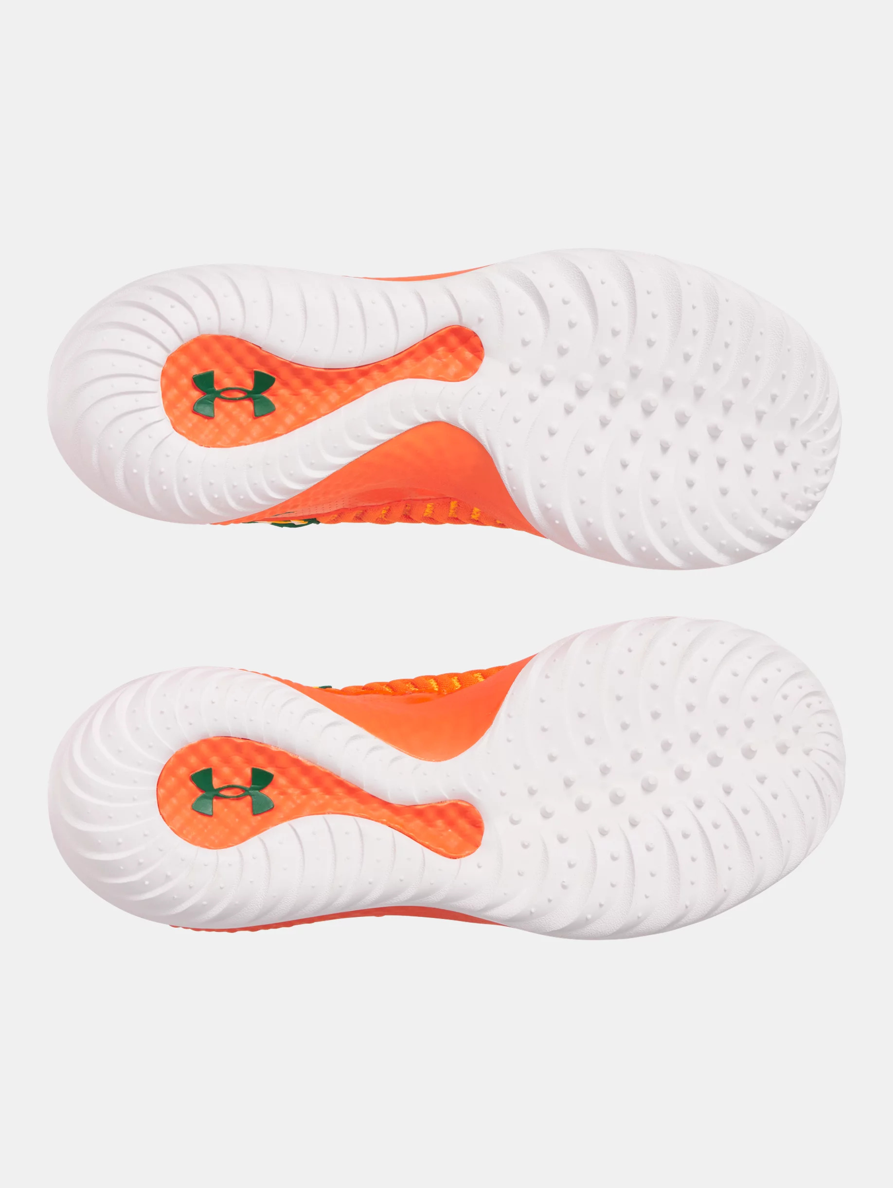 Men's UA Harper 9 Juice Turf Baseball Shoes - 4