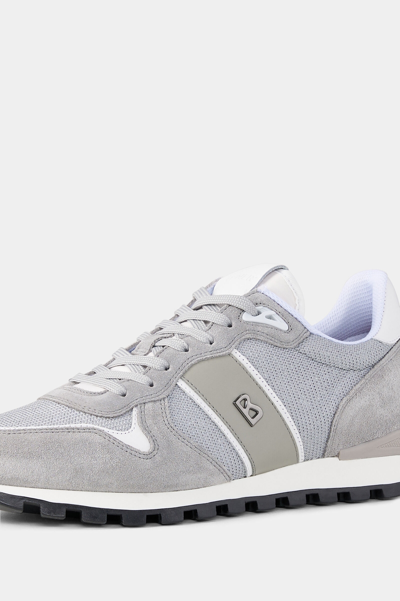 Porto Sneaker in Gray - 4