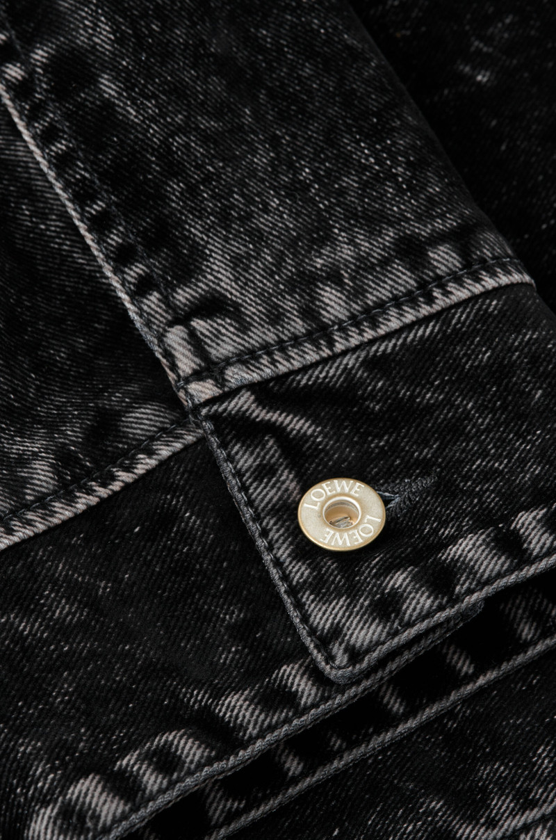 Bomber jacket in denim 6