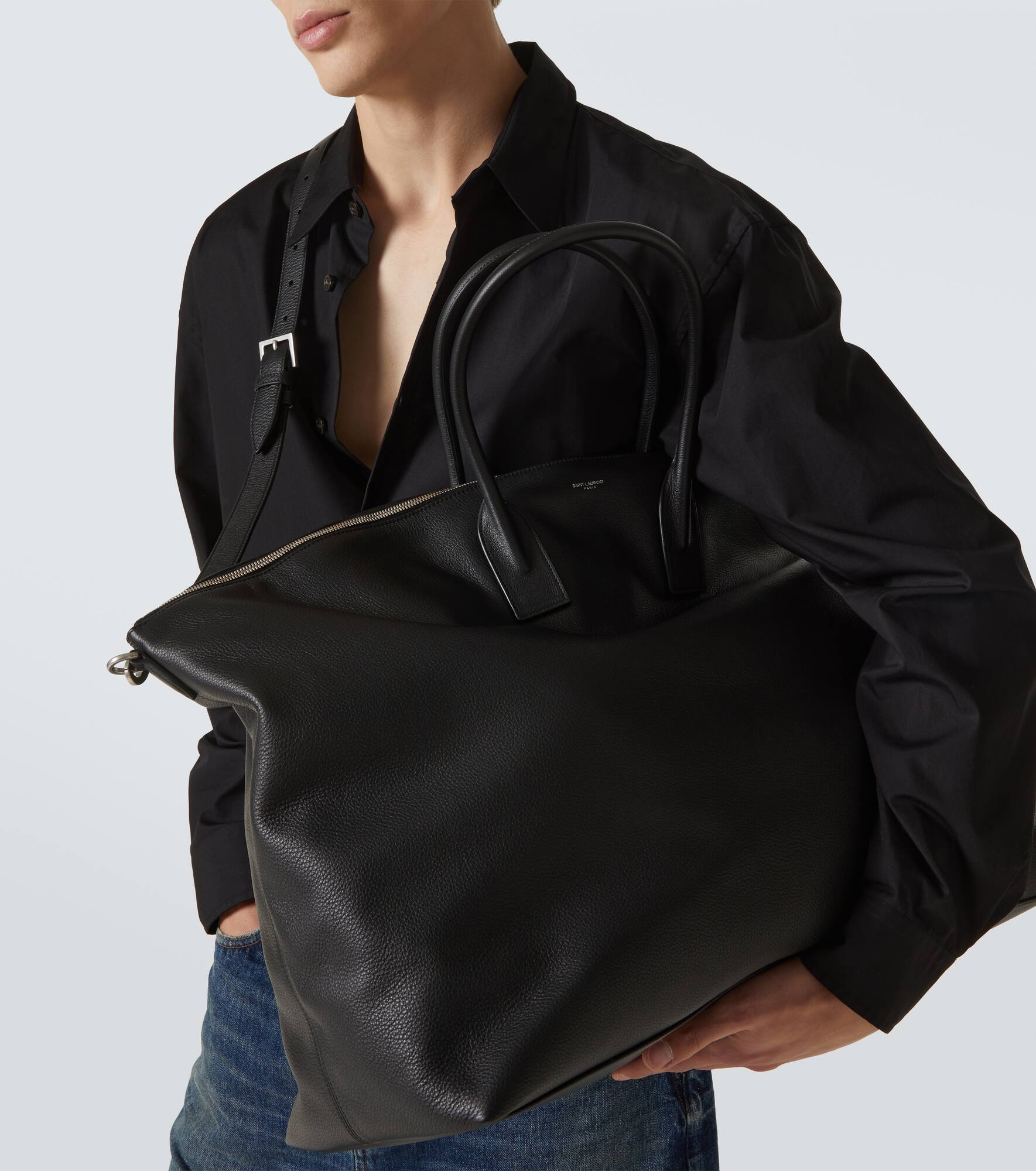 Giant leather duffel bag - 3