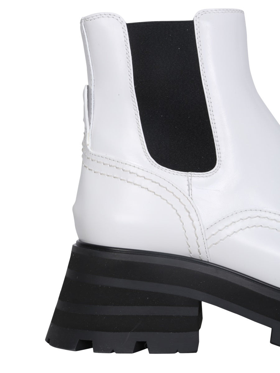 Alexander Mcqueen Women Wander Chelsea Boots - 4