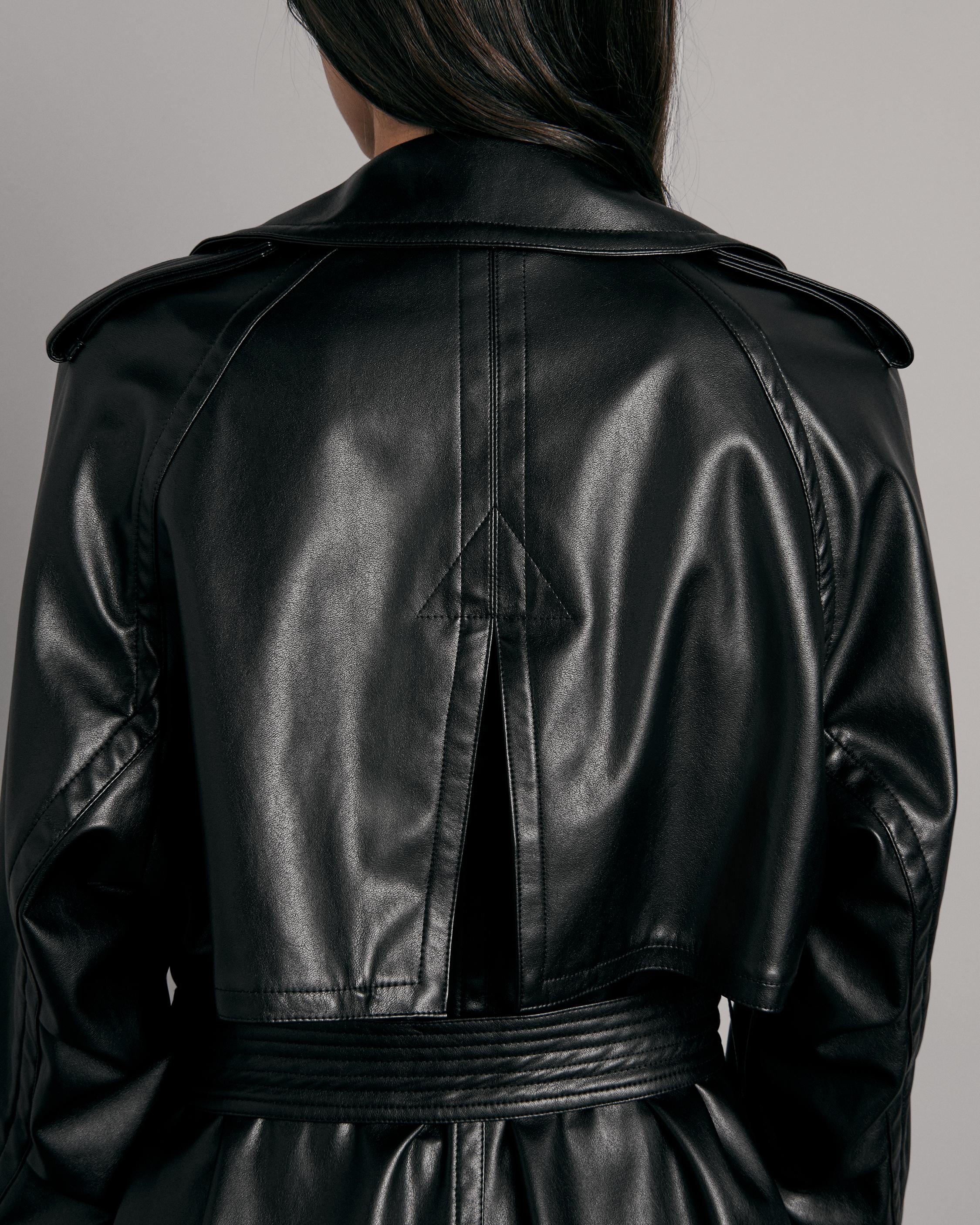 Gwyn Faux Leather Coat
Classic Fit Coat - 5