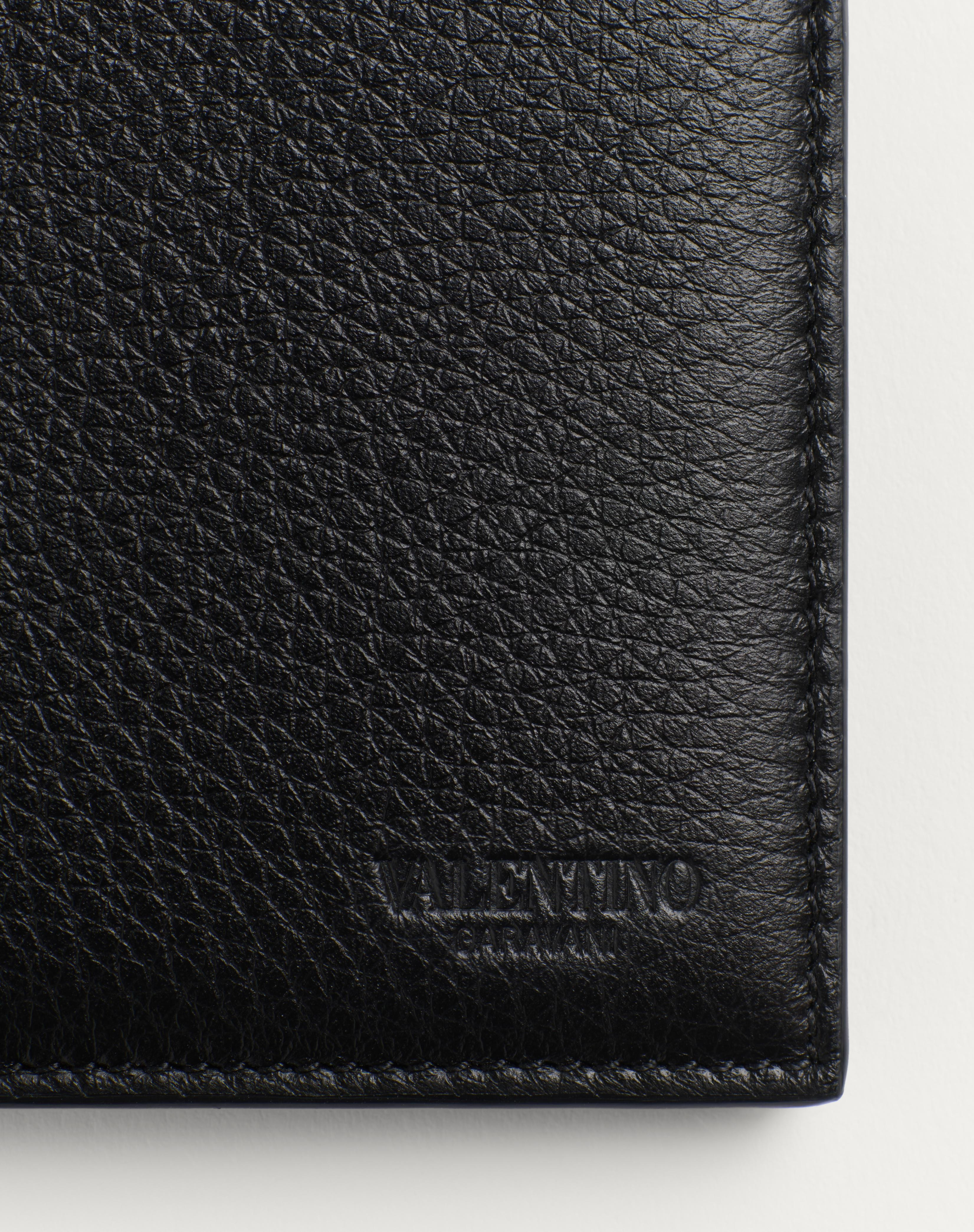 ROCKSTUD WALLET IN GRAINY CALFSKIN - 2