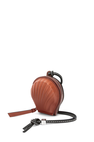 Loewe Mini seashell pouch in classic calfskin outlook