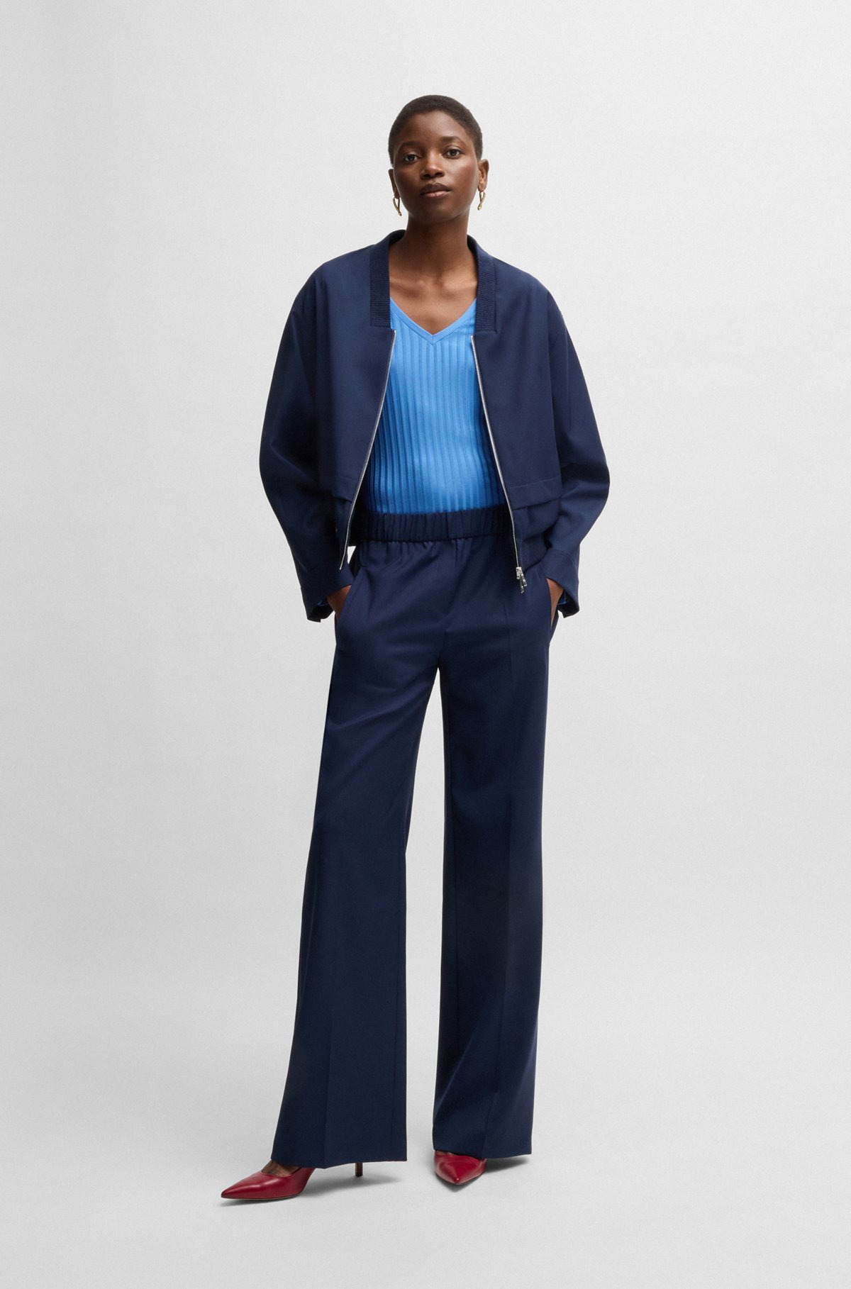 LONG-SLEEVED V-NECK TOP IN LUSTROUS RIBBED JERSEY - 3