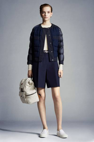 Moncler Veules Short Down Jacket outlook