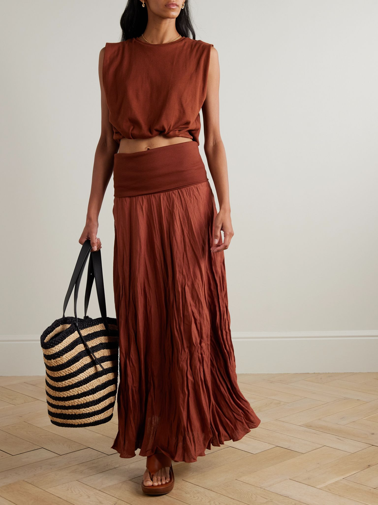 Light and Sound convertible crinkled organic linen-blend maxi skirt Burgundy - 2