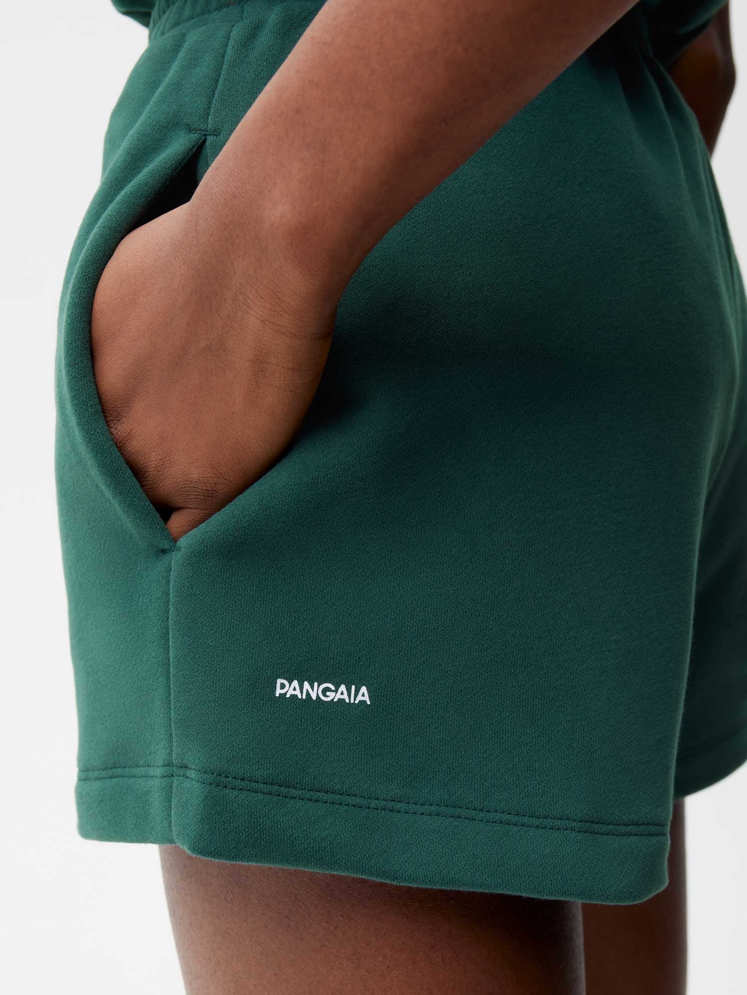 Womens 365 Midweight Shorts - Foliage-Green - 3