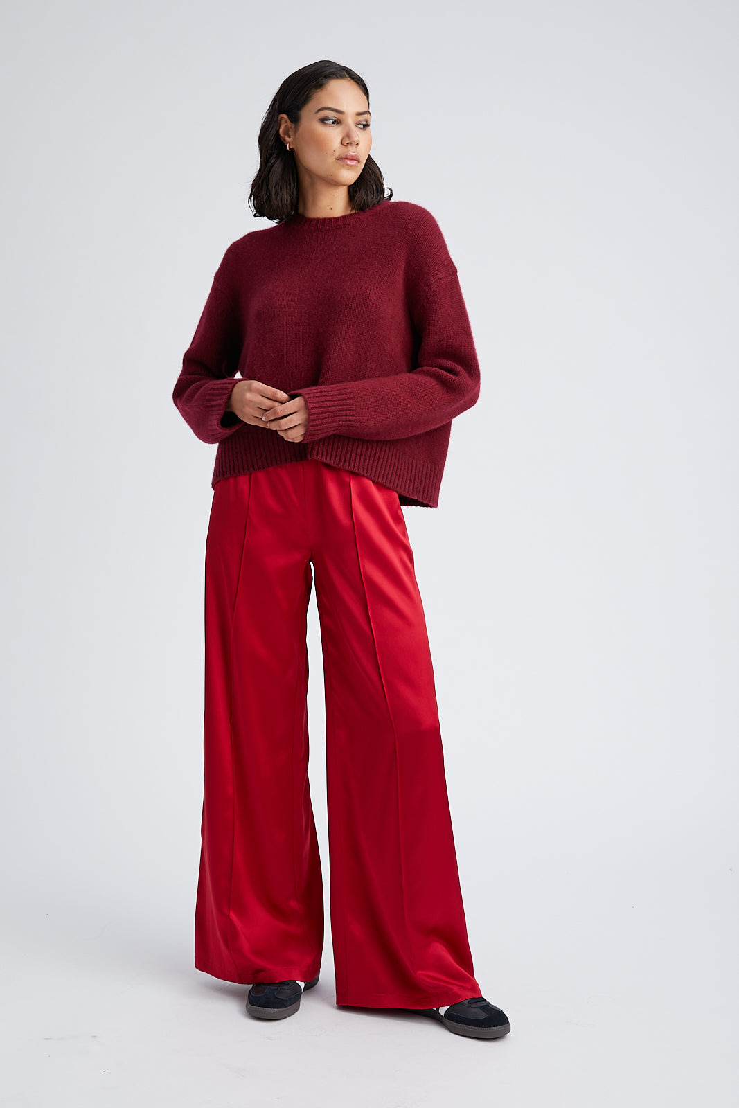 SCARLET SILK WIDE LEG PINTUCK PANTS - 2