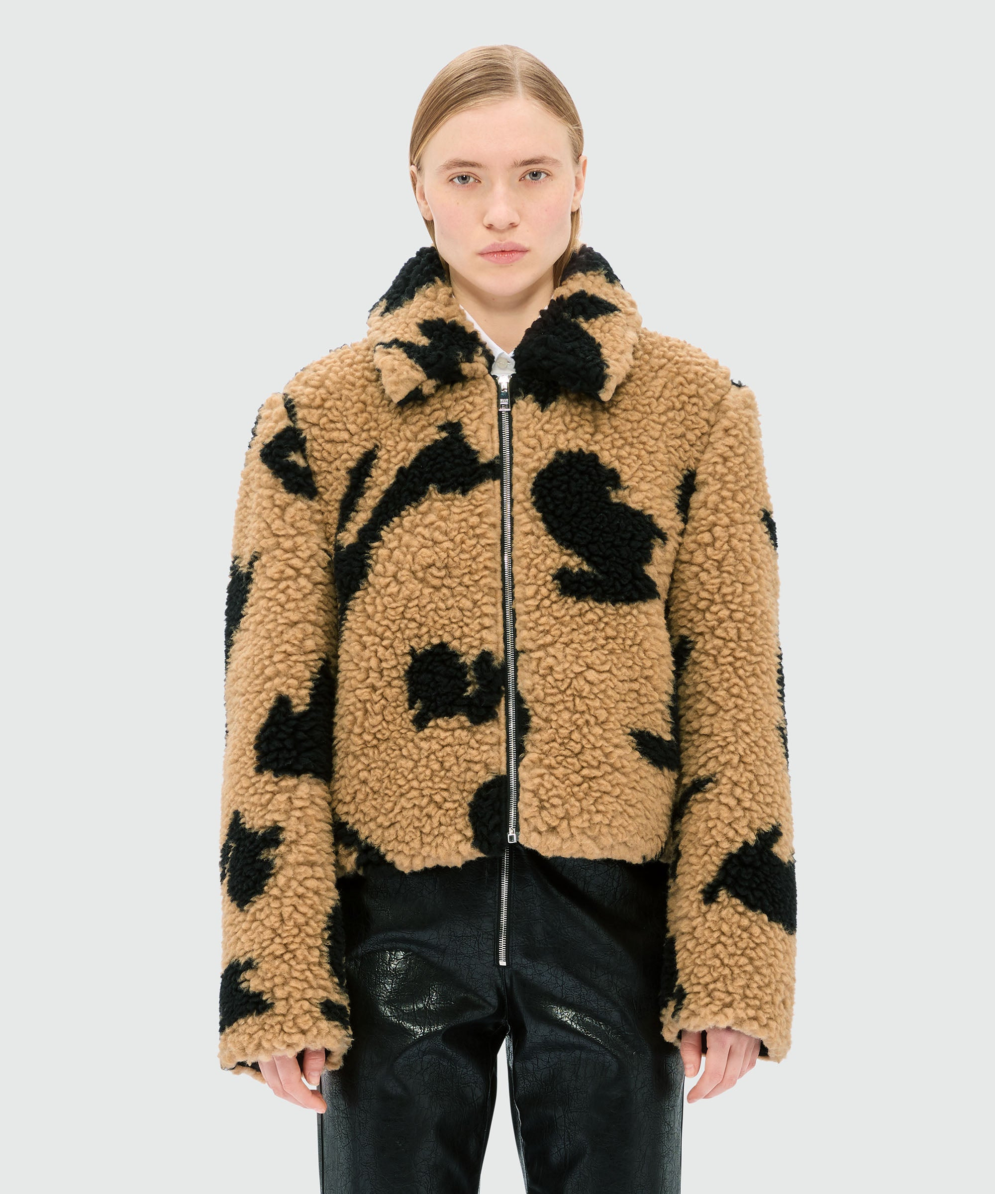 Beige teddy jacket with "Follow the Rabbit¬Æ" motif - 2