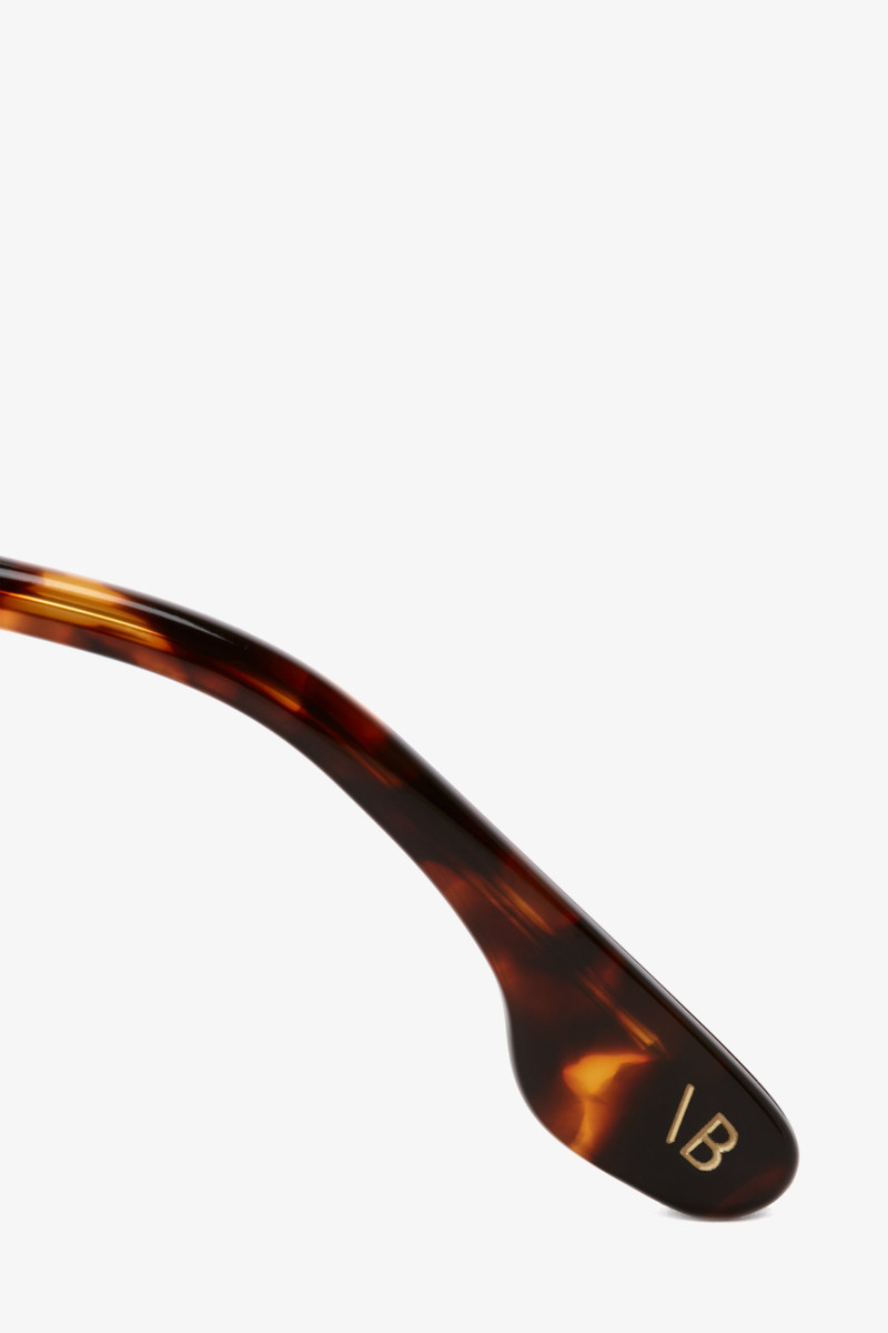 Guilloche Frame Sunglasses in Dark Havana 3