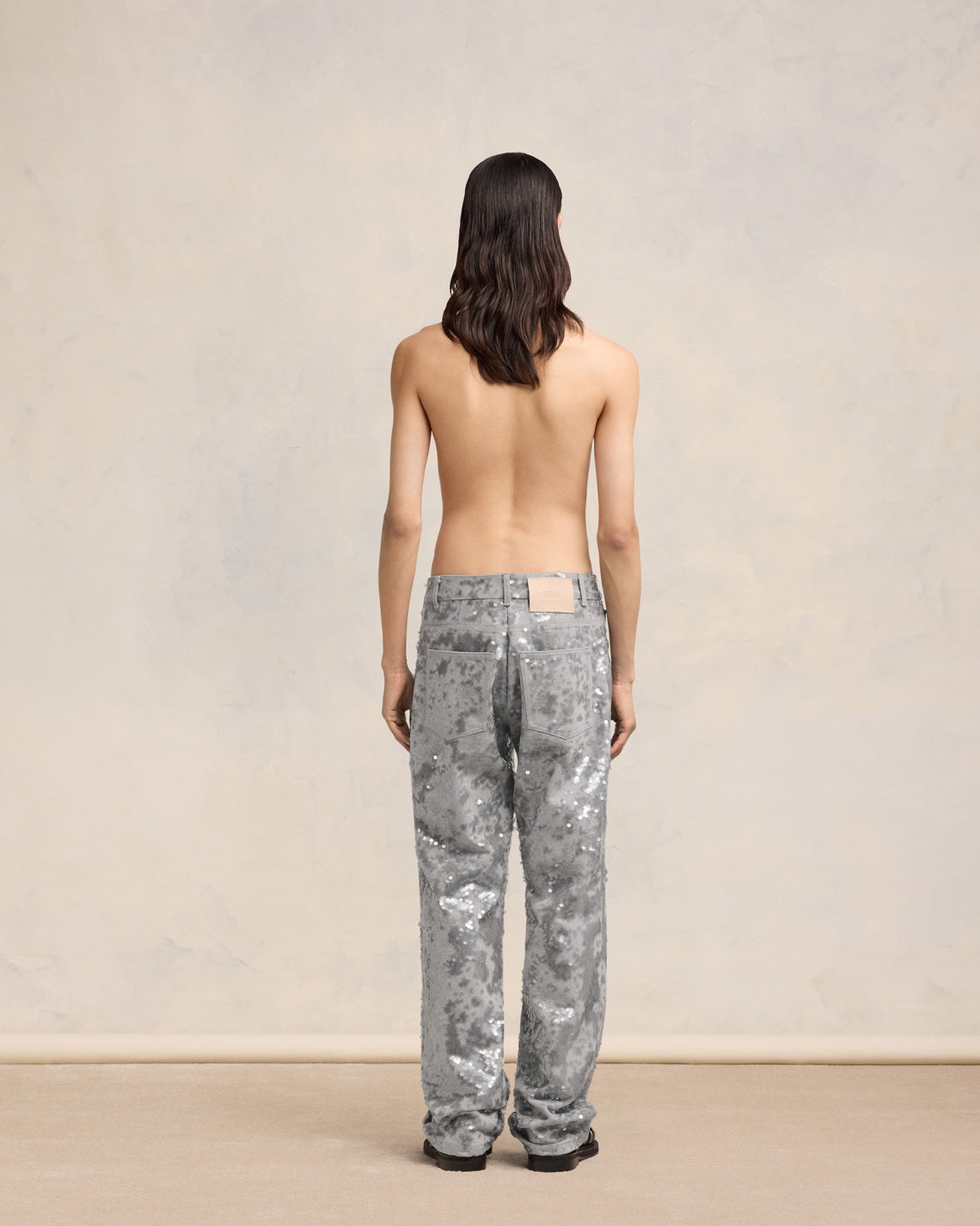 EMBROIDERED STRAIGHT FIT JEANS - 4