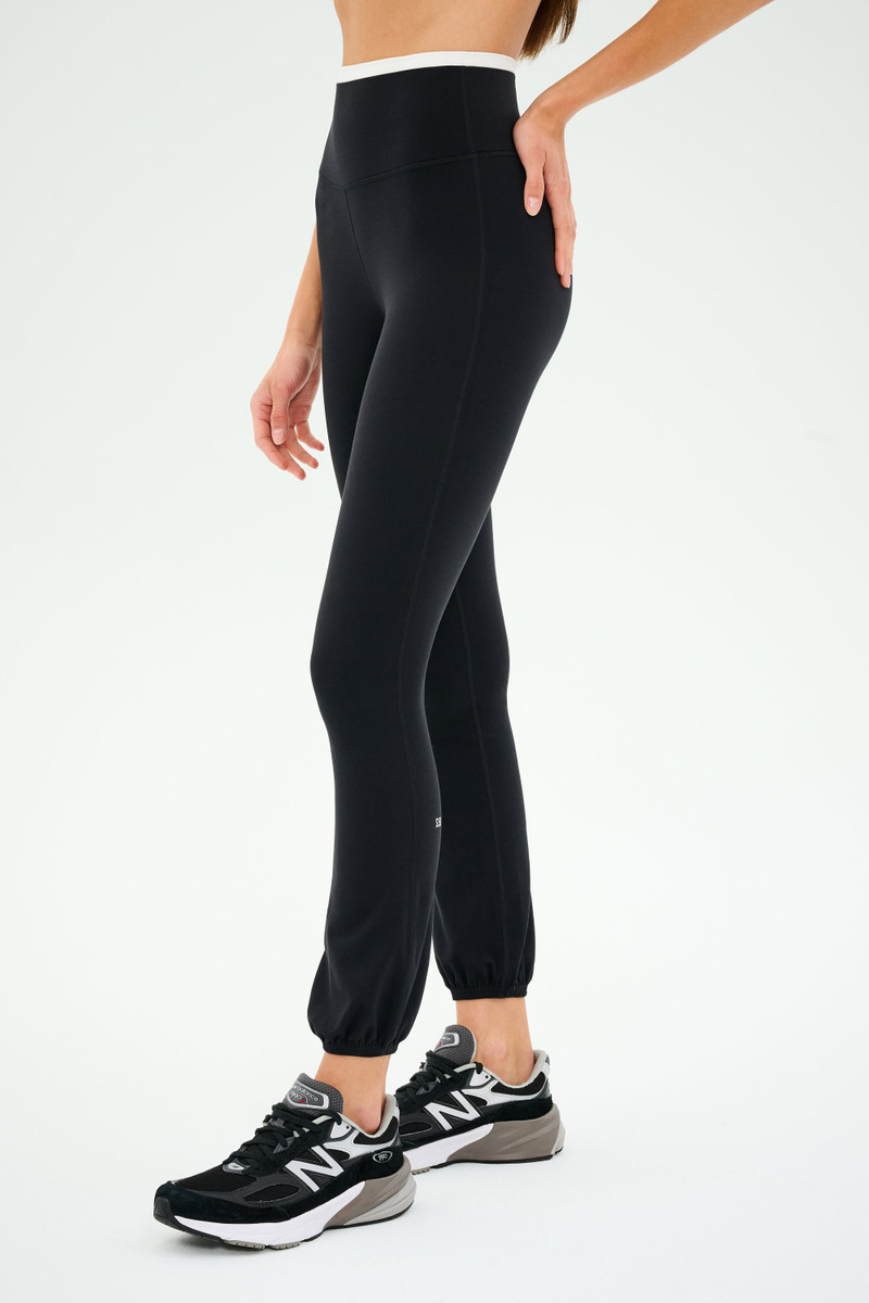 Icon Dual High Waist Airweight Legging 3