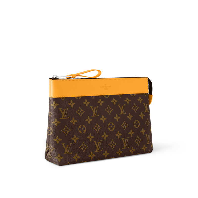 Louis Vuitton Pochette Voyage Souple outlook