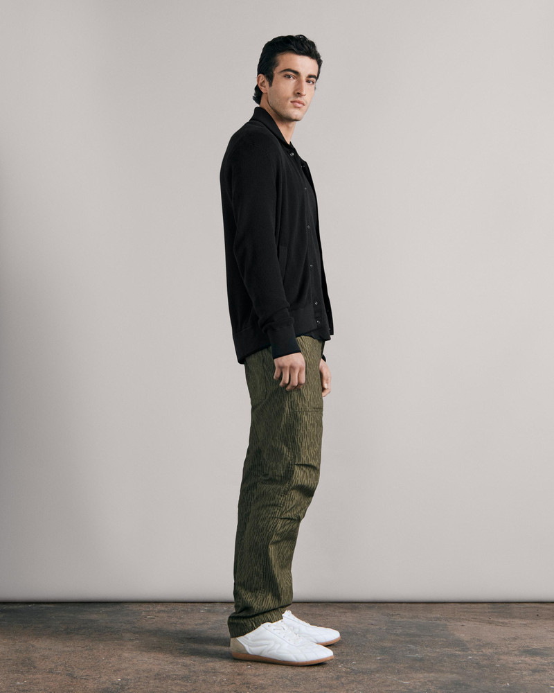 Harvey Cotton Blend Bomber
Classic Fit Sweater 4