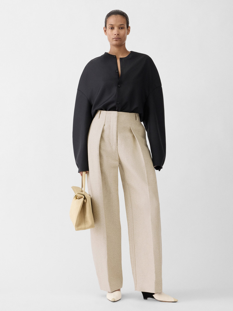 JACQUEMUS The Ovalo pants outlook