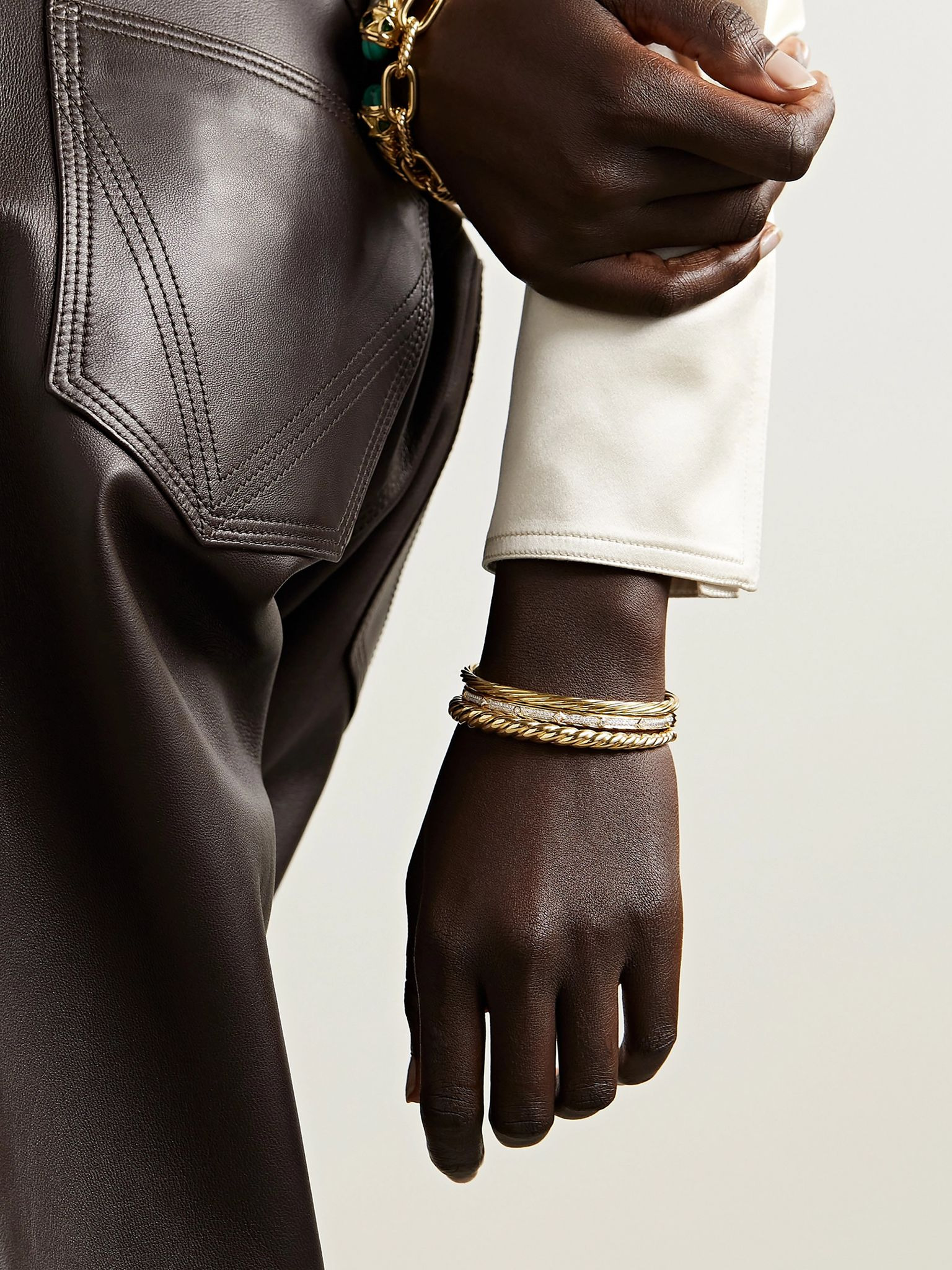Modern Renaissance 18-karat gold and diamond bracelet Gold - 4