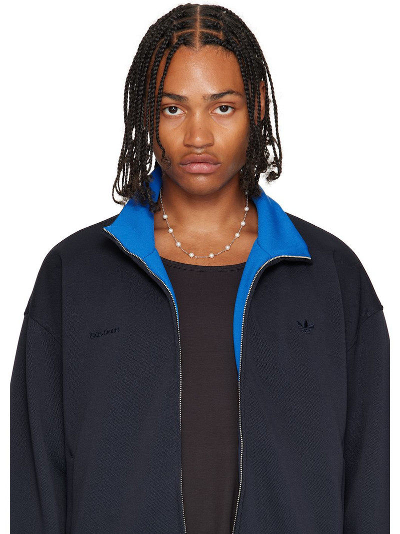 VEERT 'The Classic Pearl Chain' Necklace outlook