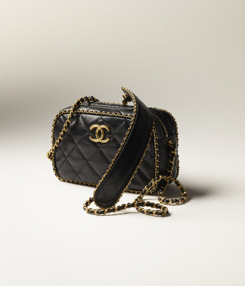 CHANEL Mini Camera Case outlook