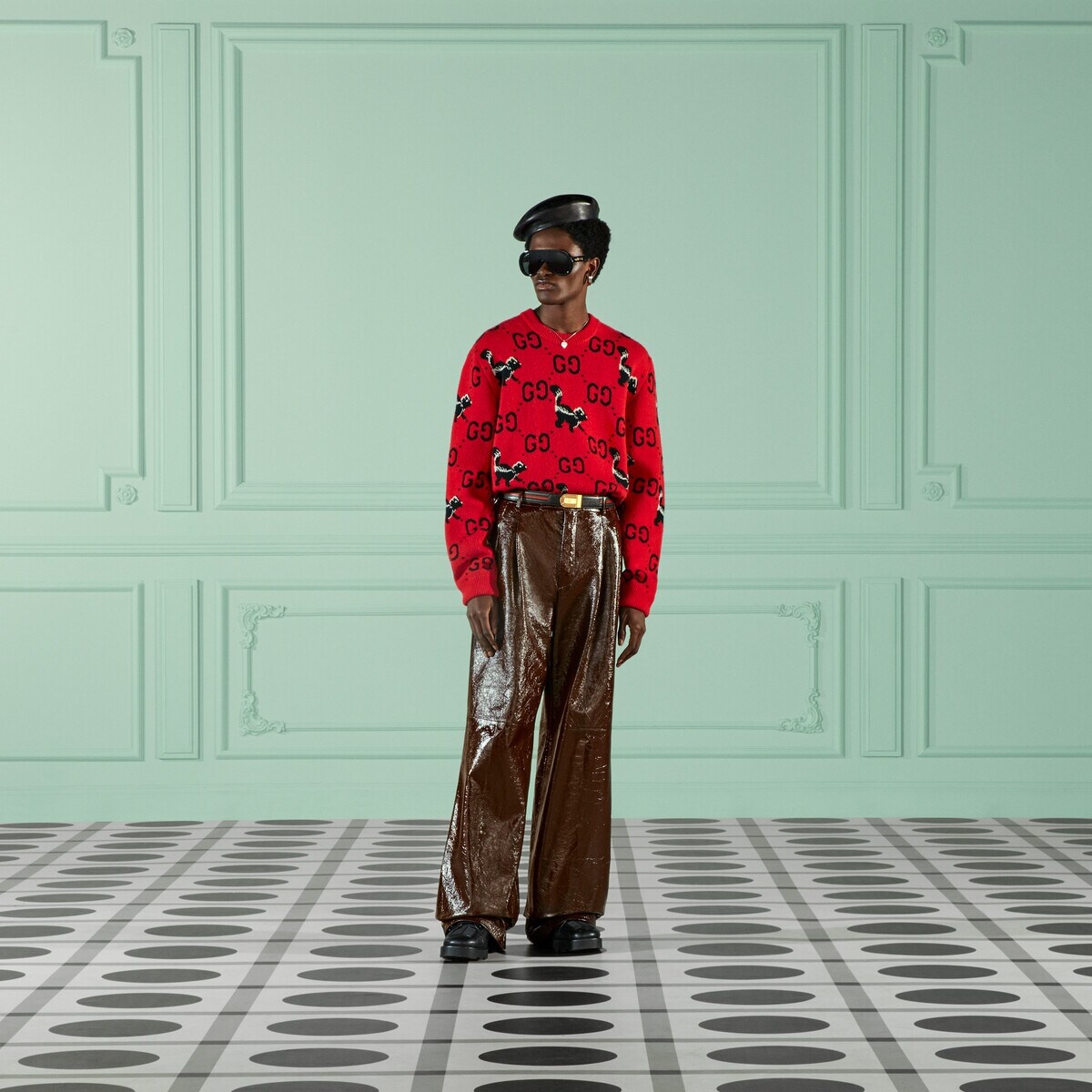 GUCCI レッド セーター スカンク GUCCI GG and skunk wool knit sweater | REVERSIBLE