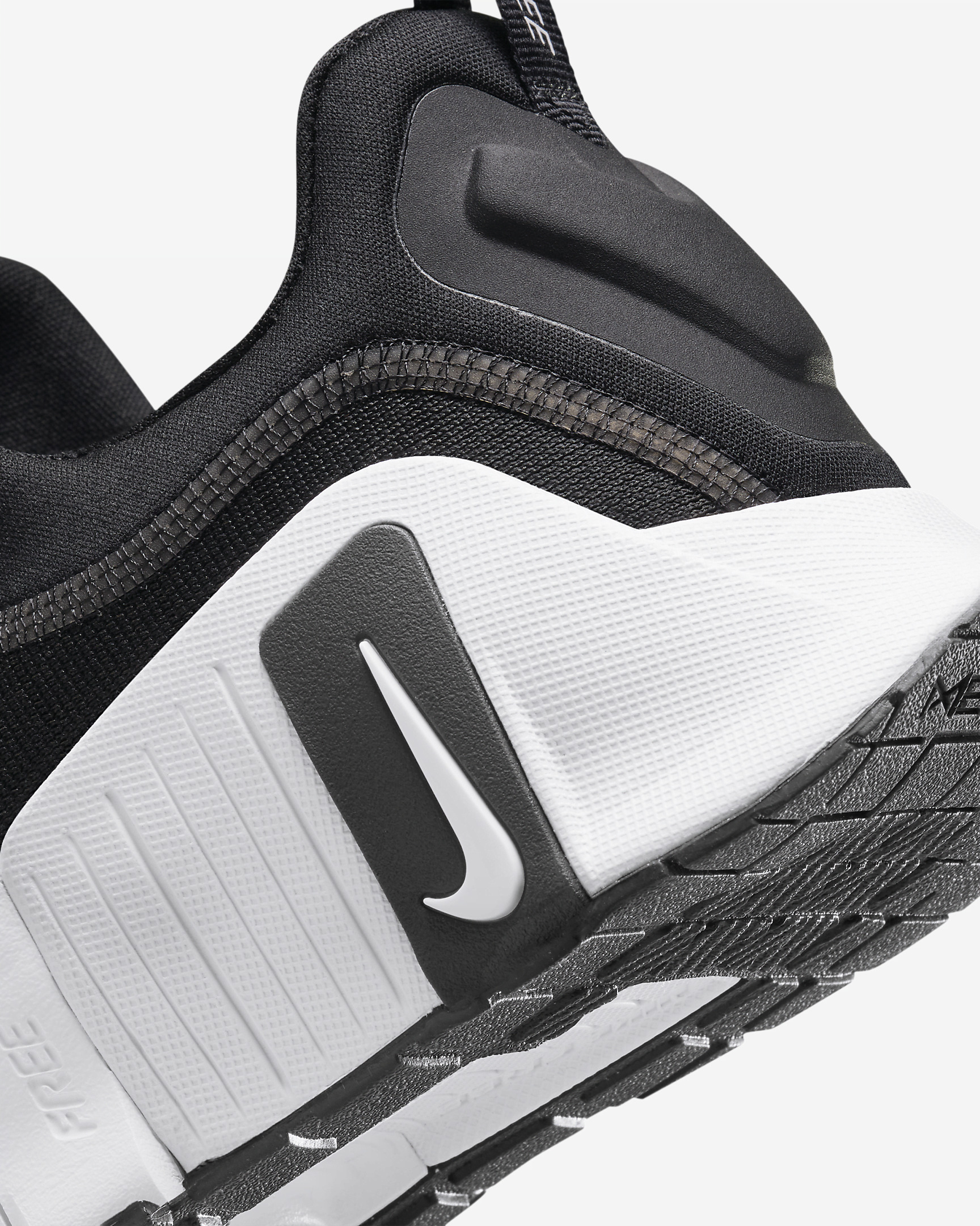 Nike Free Metcon 6 Men's Workout Shoes - 8