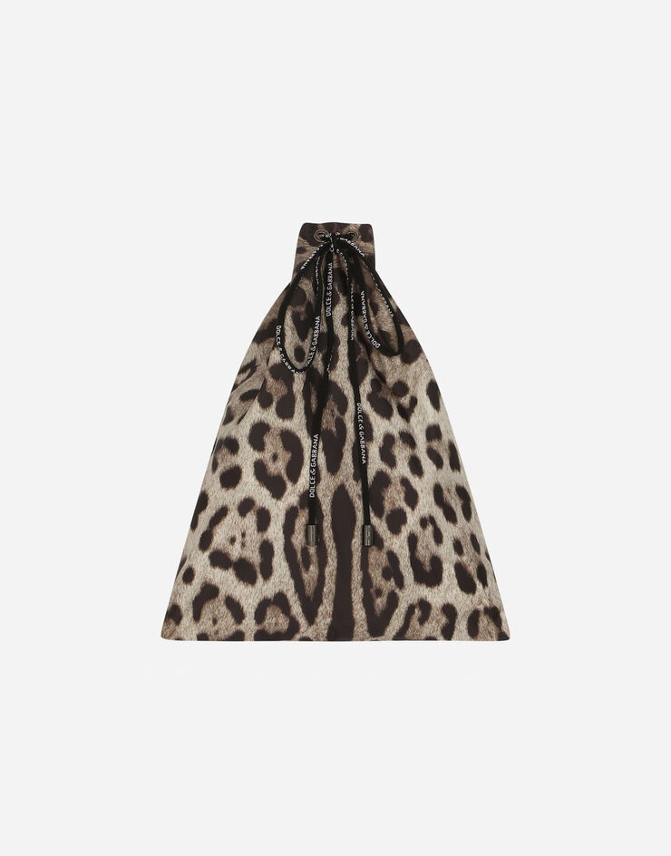 Short swim trunks with leopard print - 3