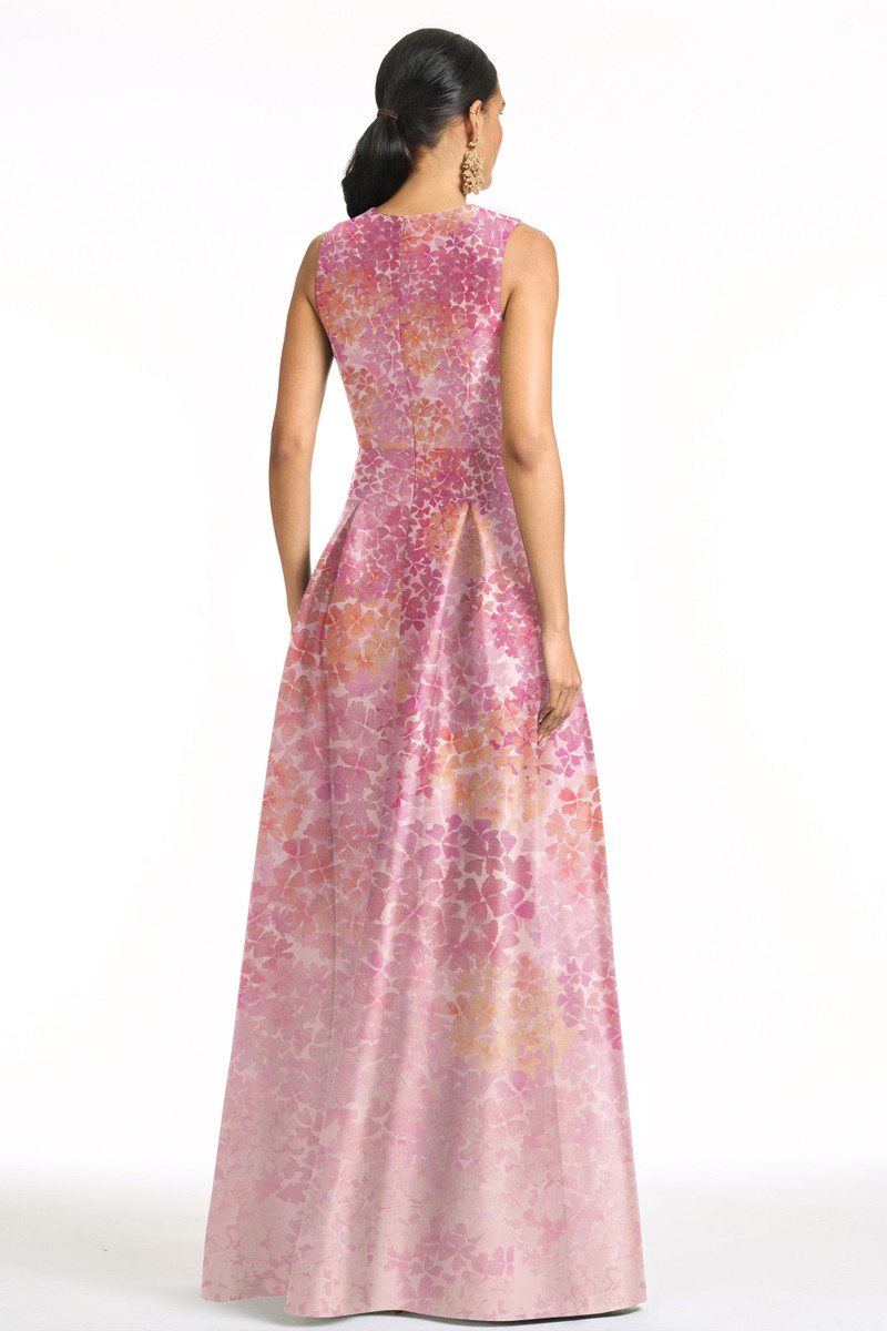 BROOKLYNNE GOWN - LIGHT SUNSET HYDRANGEA 3