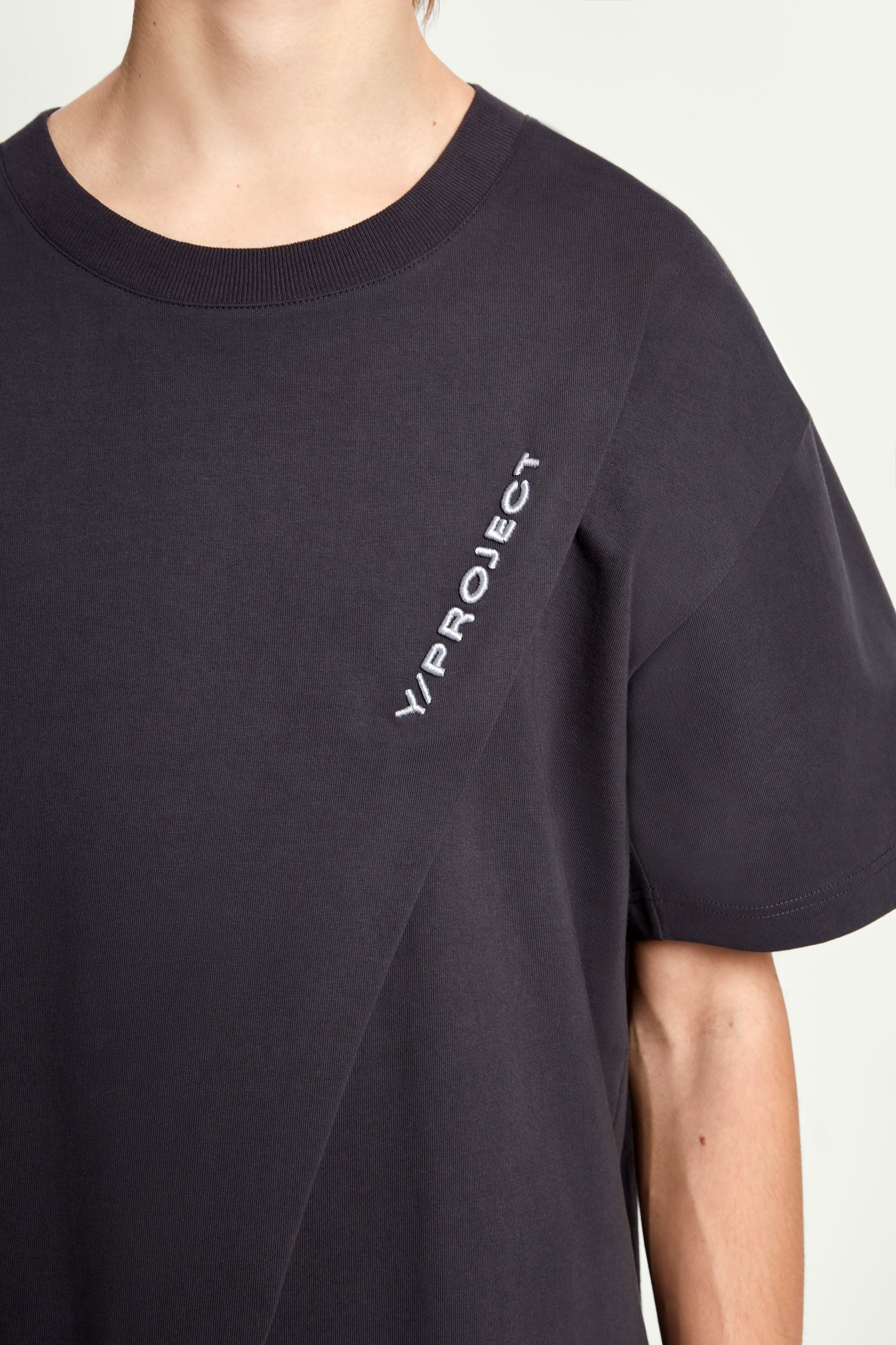 Pinched Logo T-shirt - 7