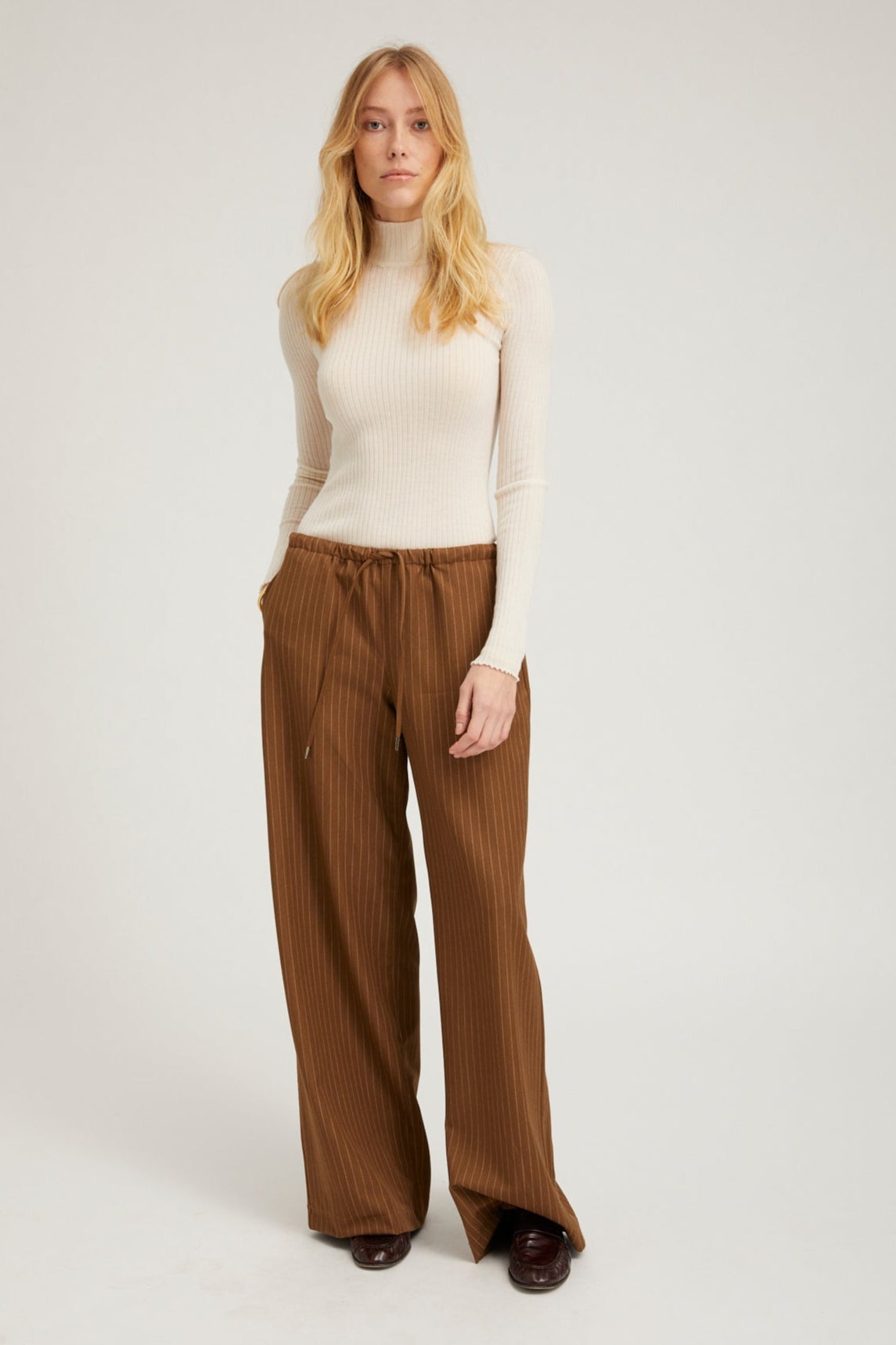 CAMEL STRIPE DRAWSTRING PANTS - 3