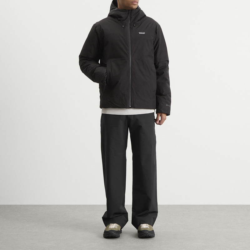 Patagonia Patagonia Lightweight Stormshadow Jacket outlook