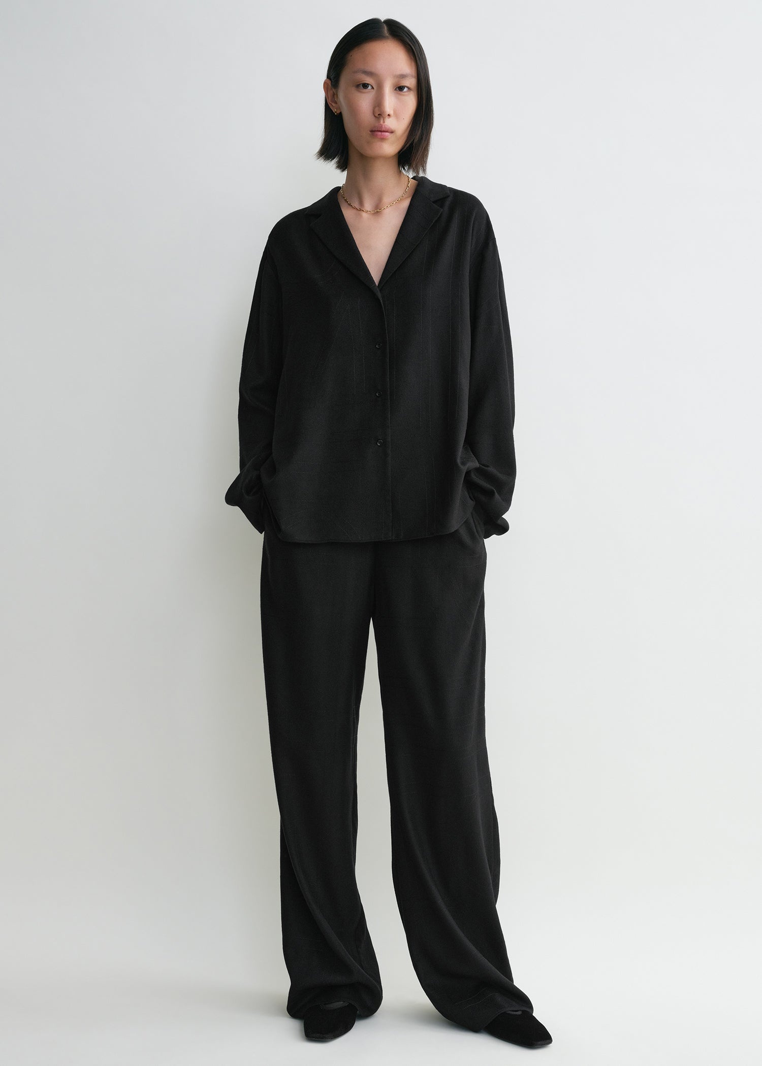 Monogram flannel pj top black - 2