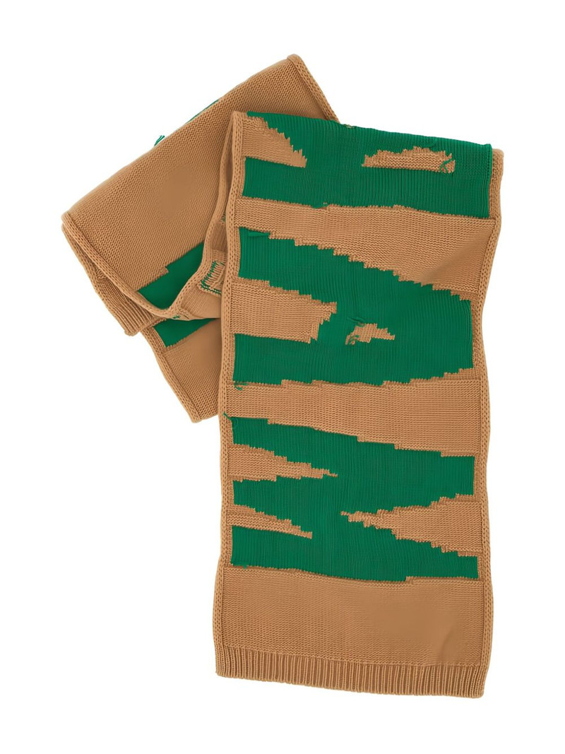 embroidered-logo knit scarf 1