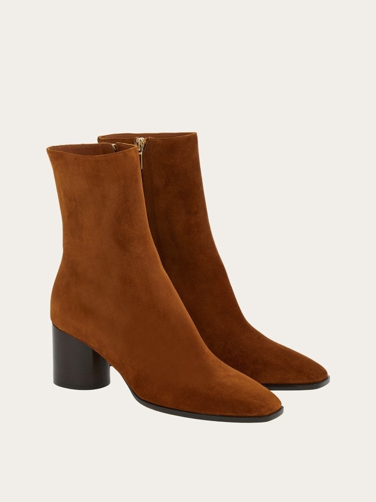 ANKLE BOOT WITH SQUARED TOE - 5