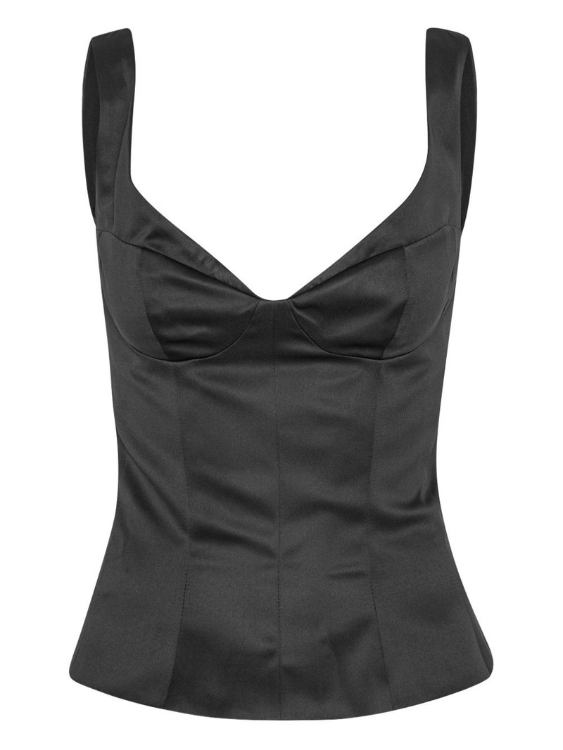 sleeveless top 1