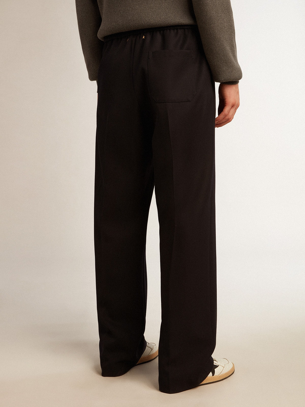 Men’s joggers in dark blue wool - 4
