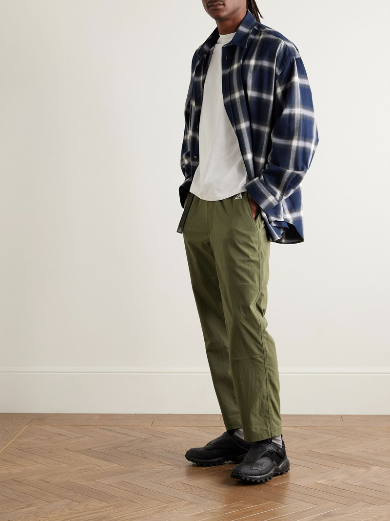 Nike ACG Straight-Leg Belted Logo-Embroidered Shell Trousers Green outlook