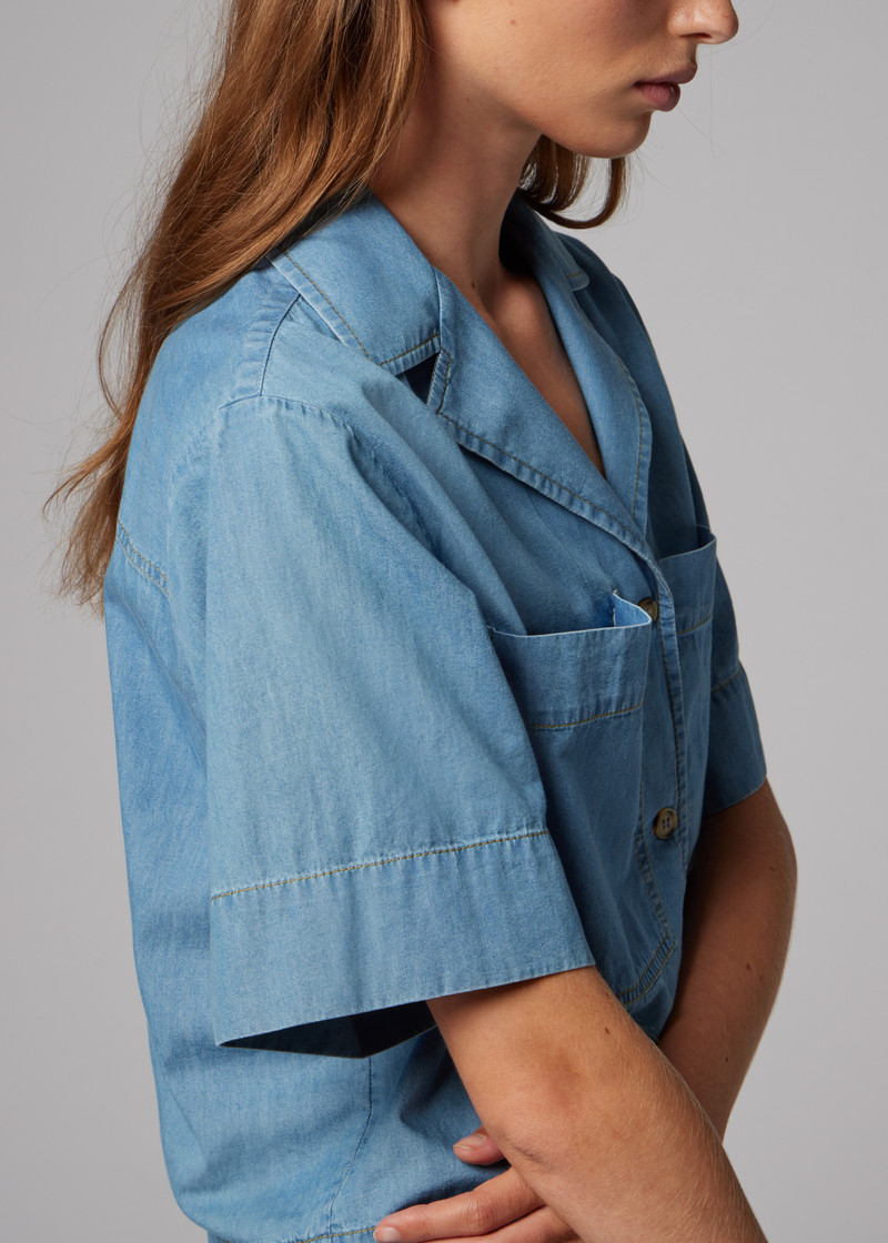 Women's Chambray Patch-Pocket Short Sleeve Shirt 9