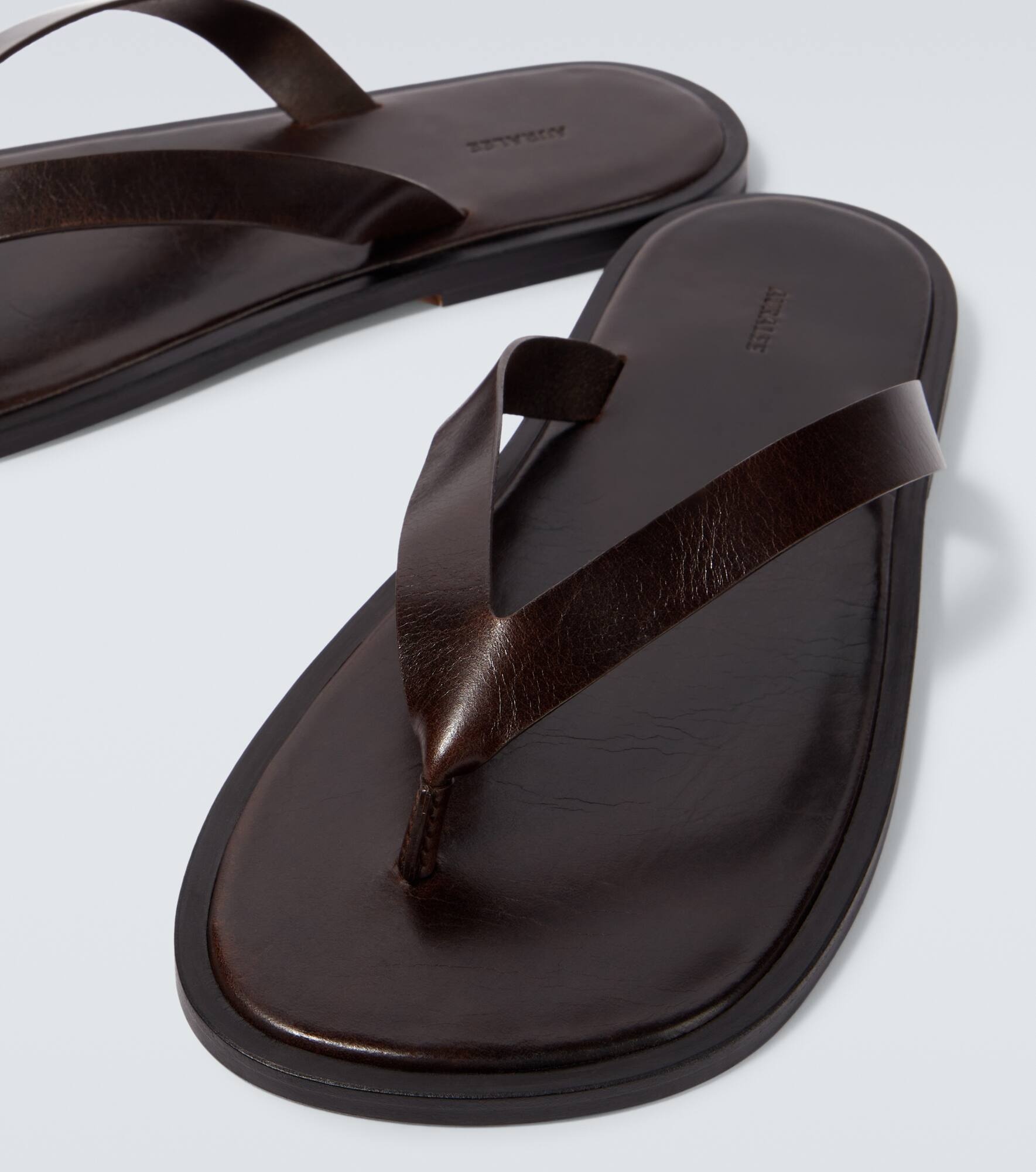 Leather thong sandals - 3