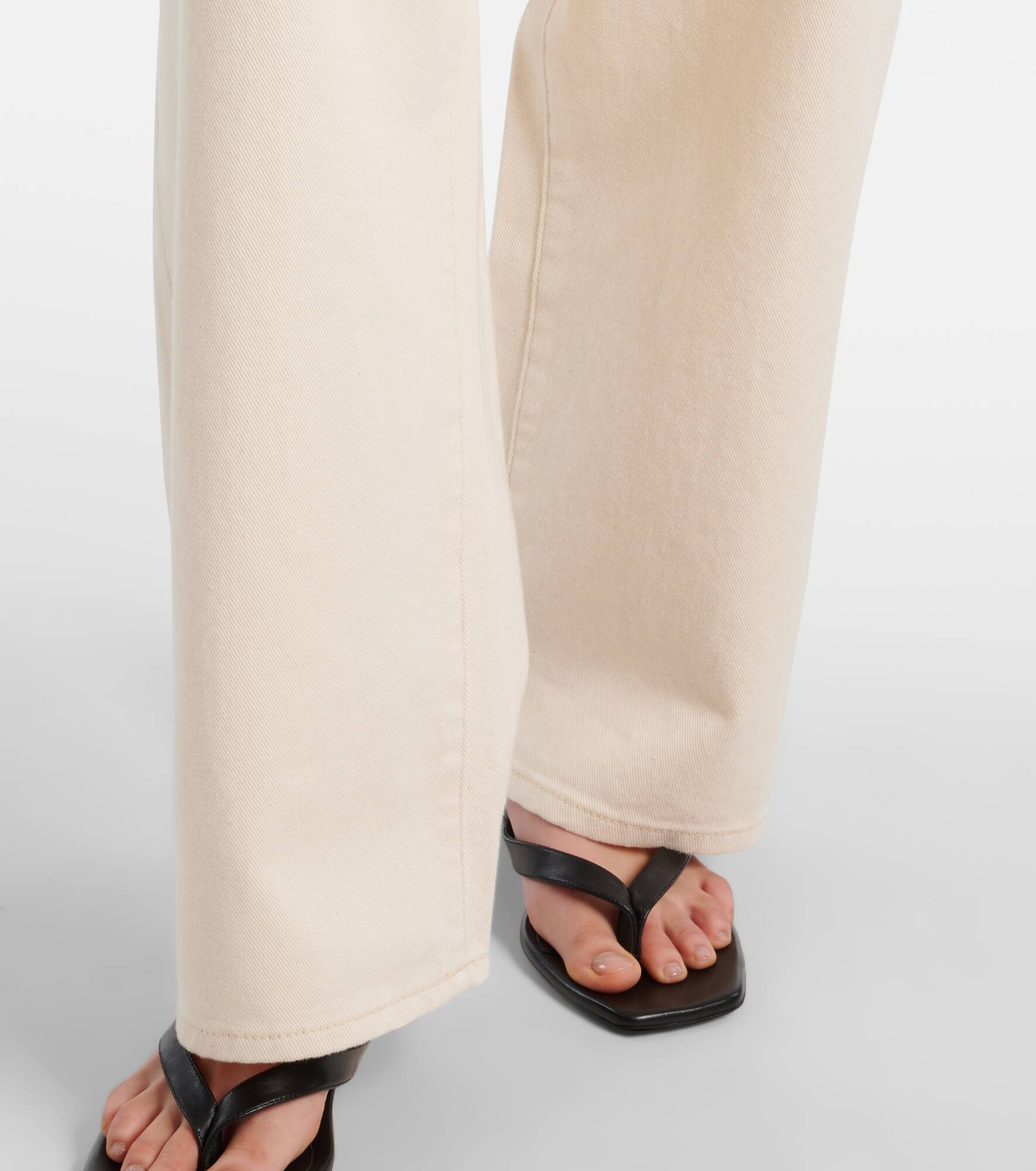 High-rise wide-leg jeans - 5