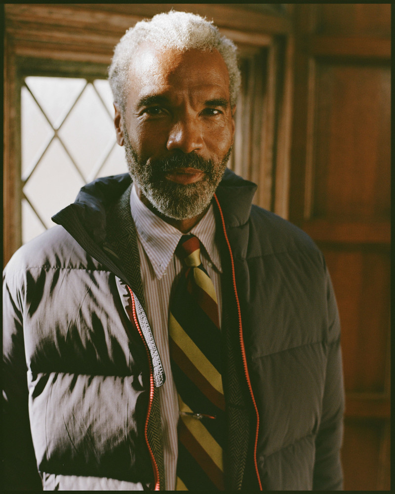 J. PRESS NAVY DOWN PUFFER JACKET - TRIM FIT outlook