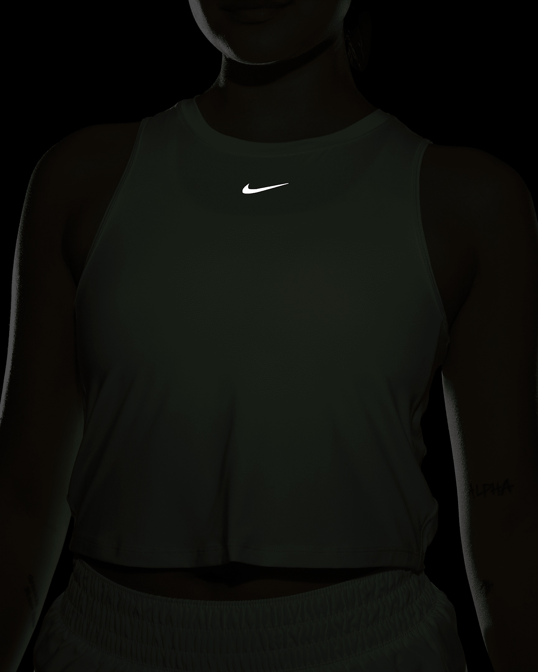 Nike One Classic Women's Dri-FIT Cropped Tank Top - 6