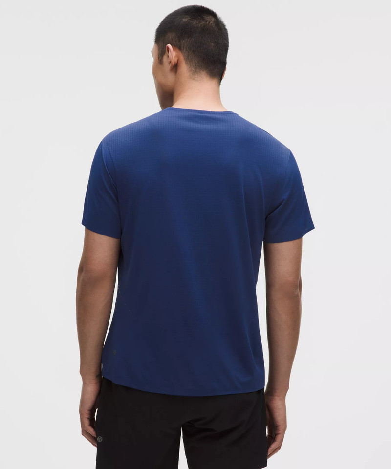 Fast and Free Short-Sleeve Shirt 3