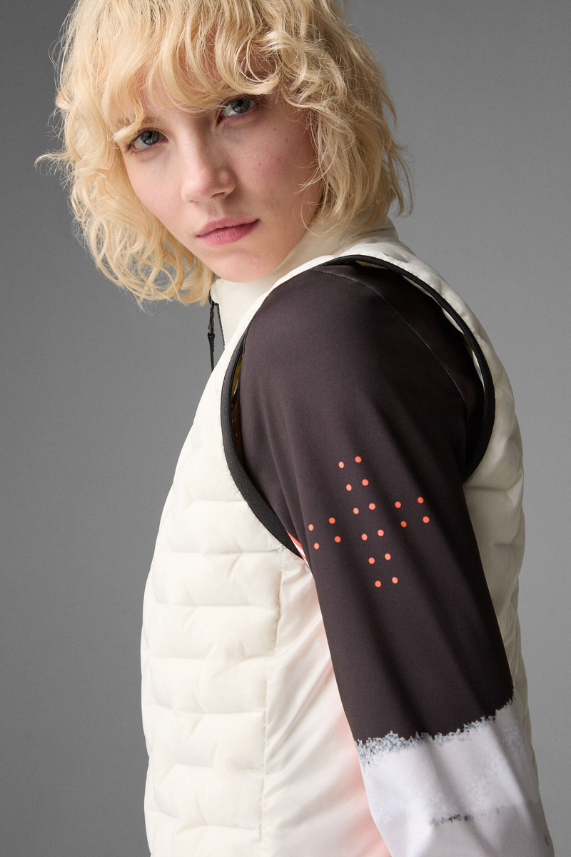 Fenja Lightweight down vest in Off-white 6
