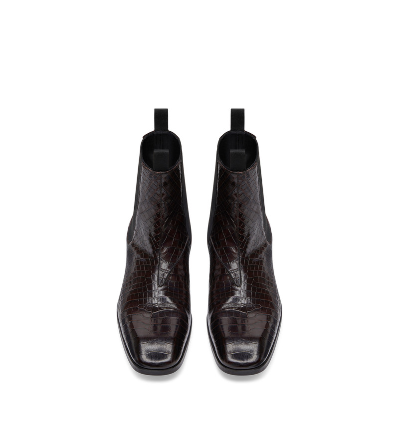 TOM FORD PRINTED CROC BAILEY CHELSEA BOOT outlook