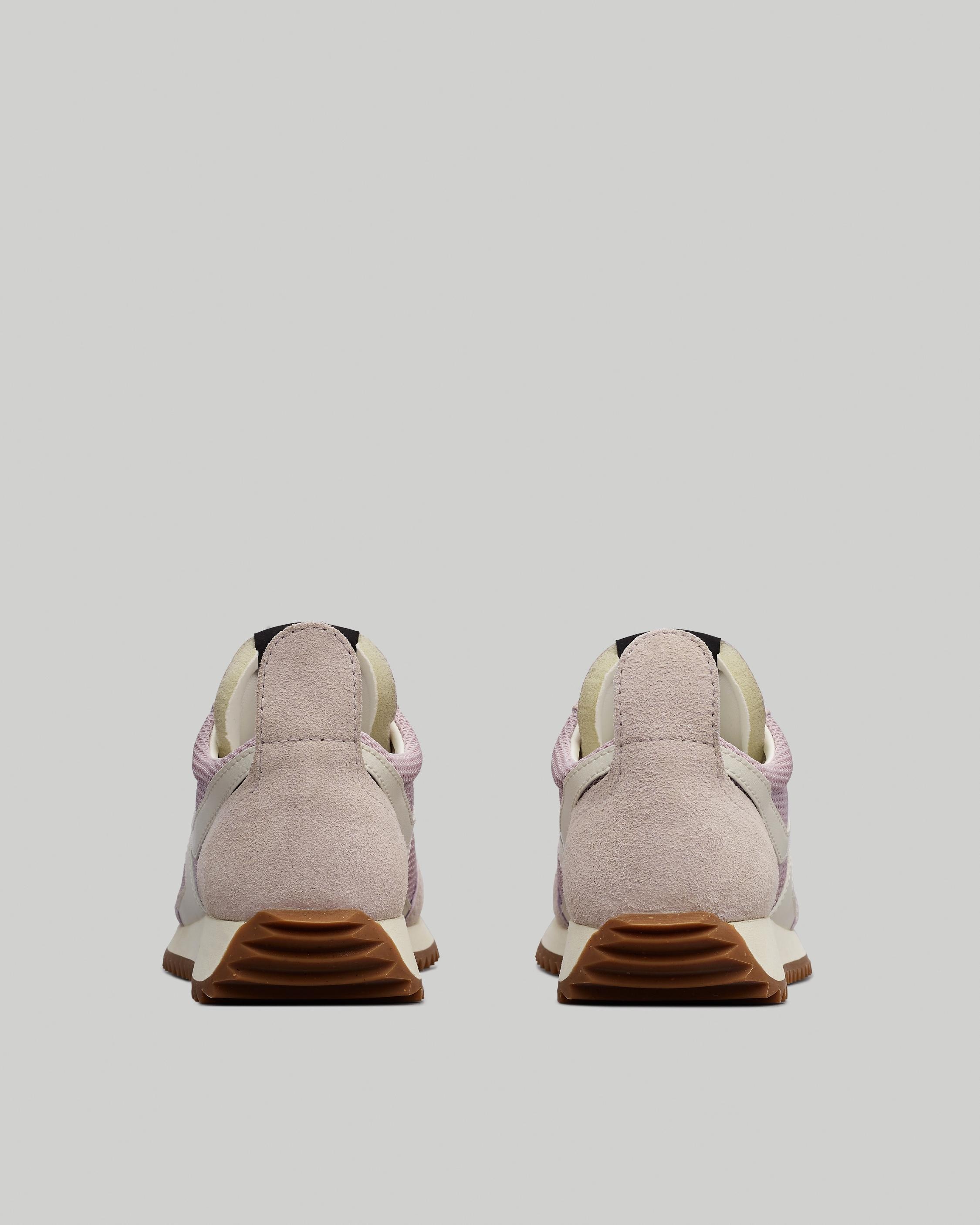 Retro Runner - Mesh
Low Top Sneaker - 3