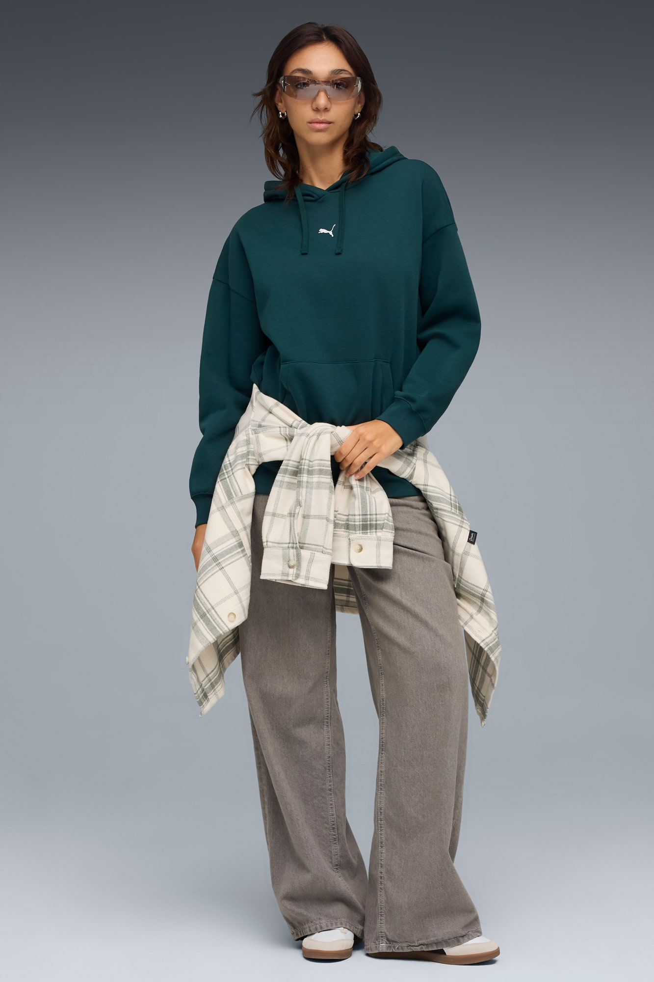 PUMA Essentials Women's Oversized Hoodie - 5
