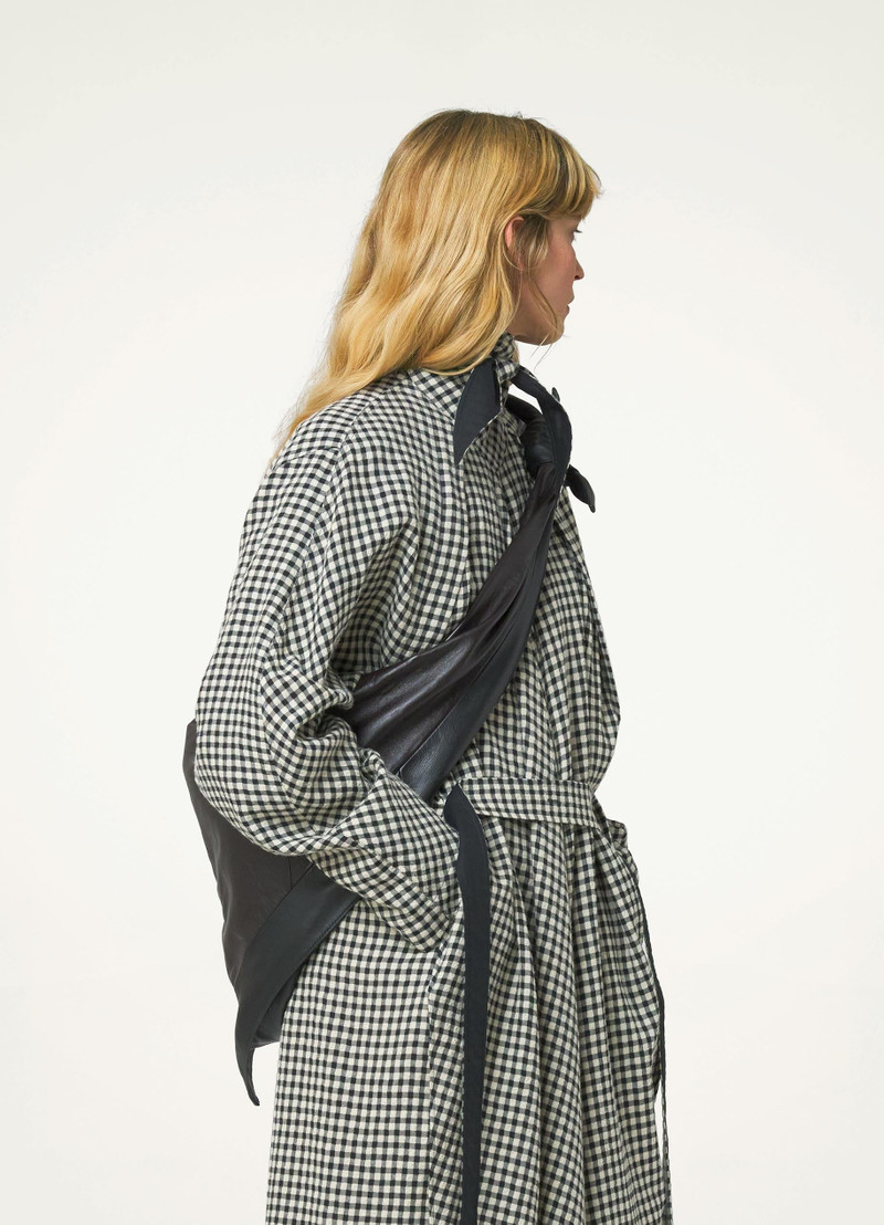 BANDANA BAG
SOFT NAPPA LEATHER 9