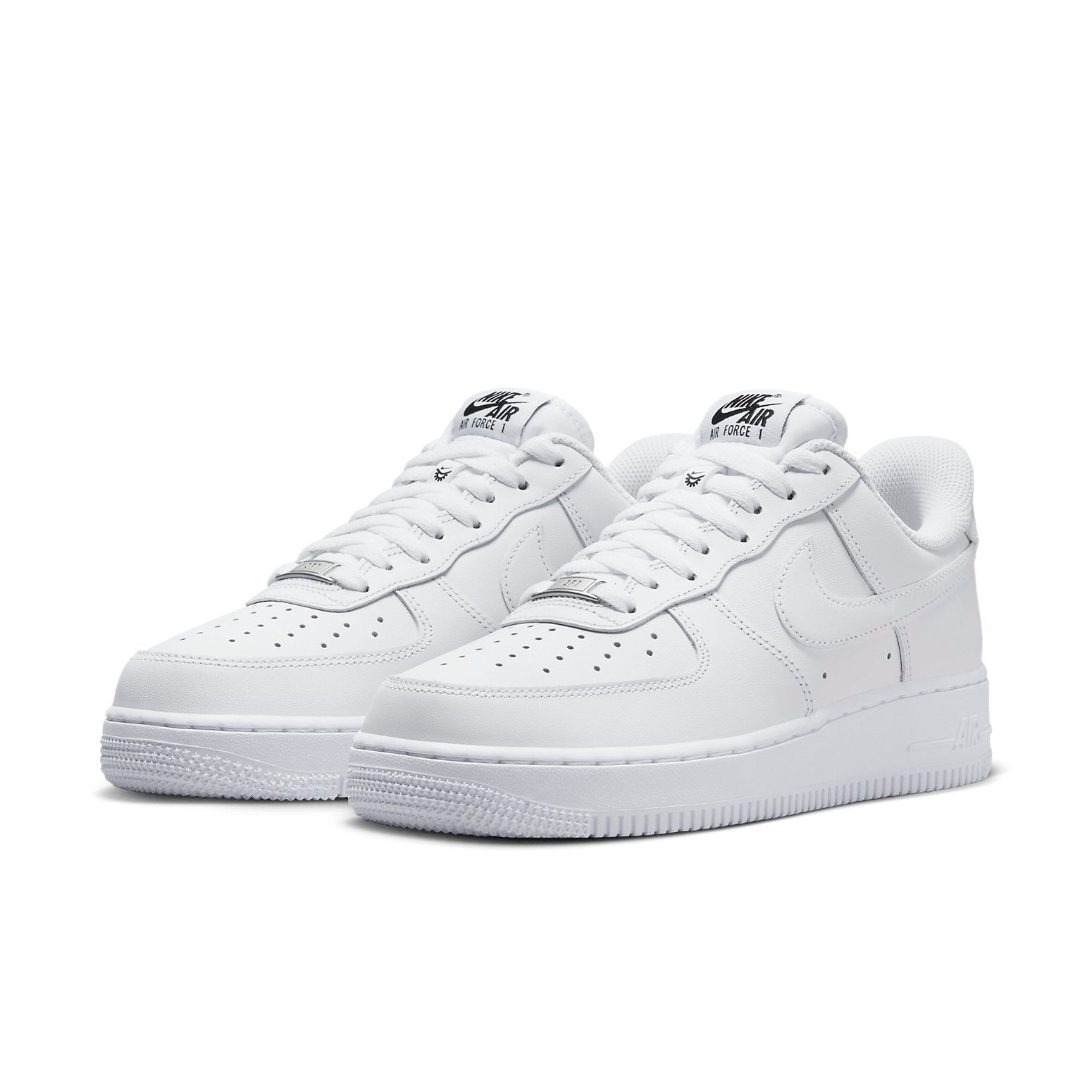 (WMNS) Nike Air Force 1 Low FlyEase 'Triple White' DX5883-100 - 4